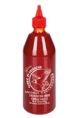 Sriracha Hot Chili Sauce </br><span id= "product"></br> 12 x 28 oz </br>Plastic Bottle </br> SC170 </br> Uni Eagle </span>
